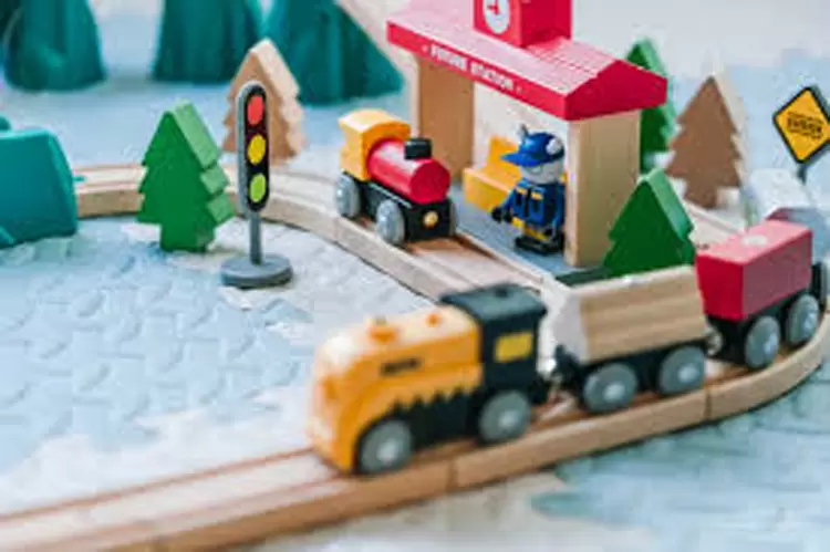 Игрушки и электроинструменты