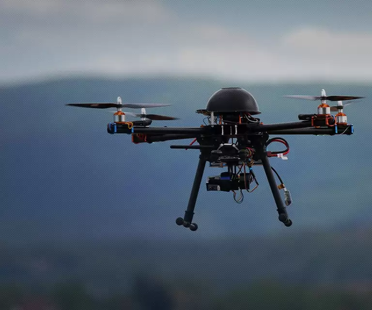 Игрушки и электроинструменты